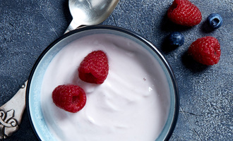 Step up to 18% protein – and make your skyr stand out